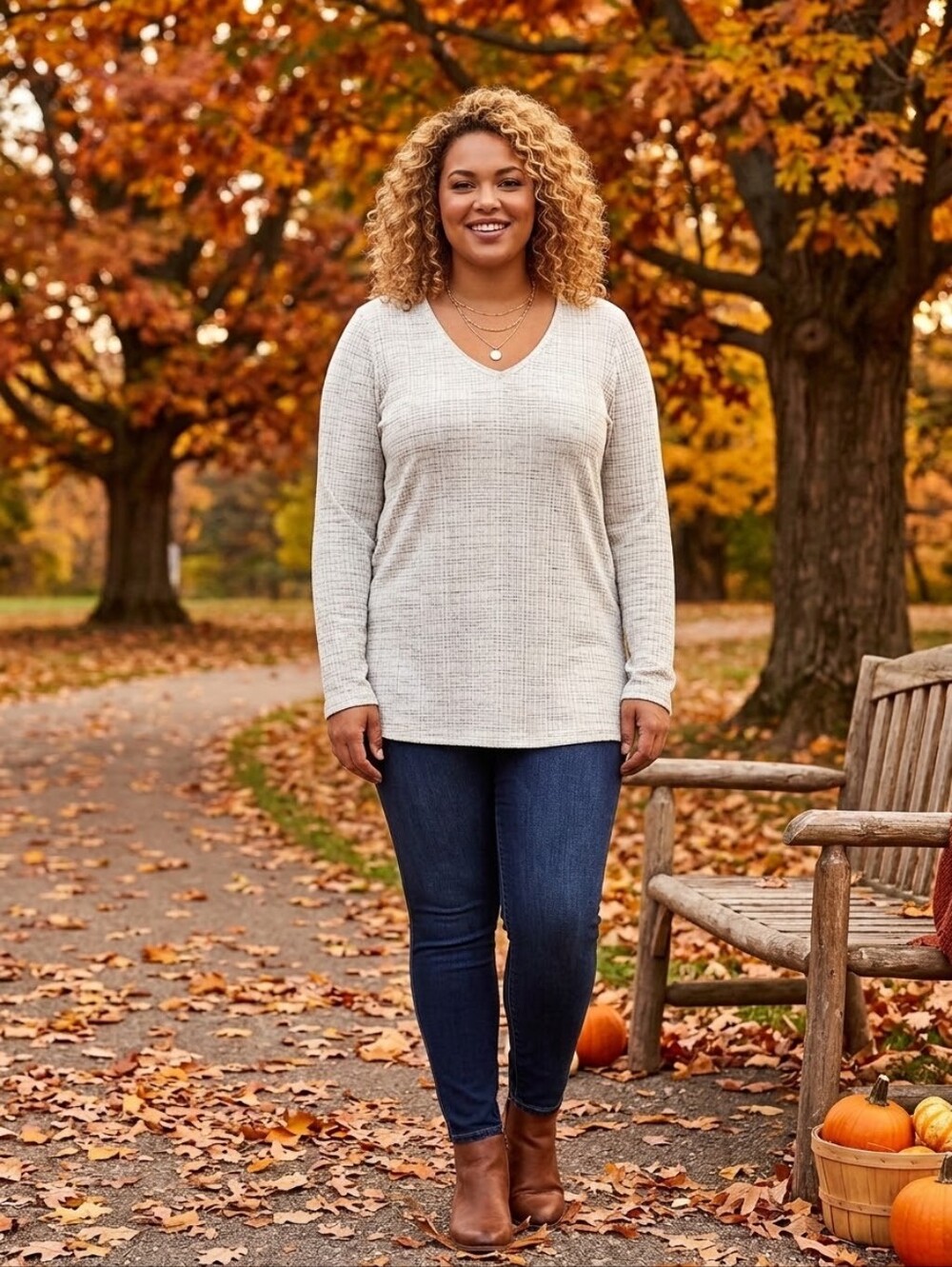 Apt. 9 Women's Cream Textured Long Sleeve V-Neck Tee